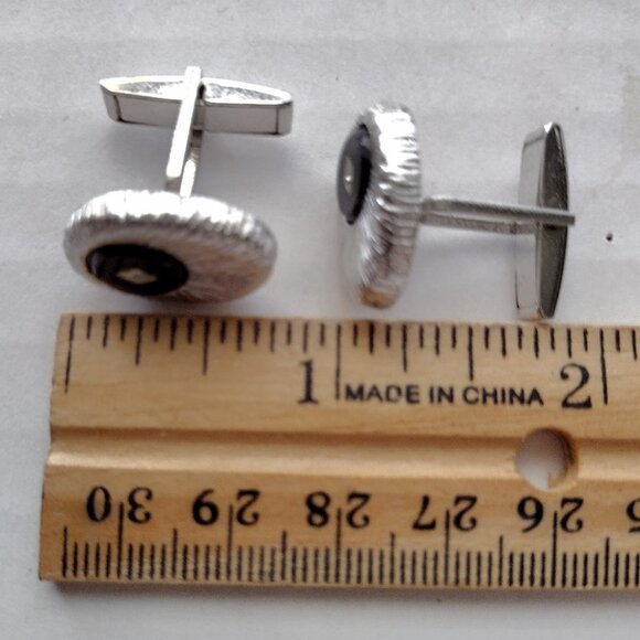 Vintage Cuff Links Black Circle Inset Silvertone Diamond Shape Inset - Picture 7 of 8